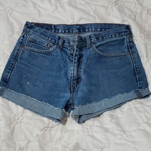 Levis 505 Cut off shorts